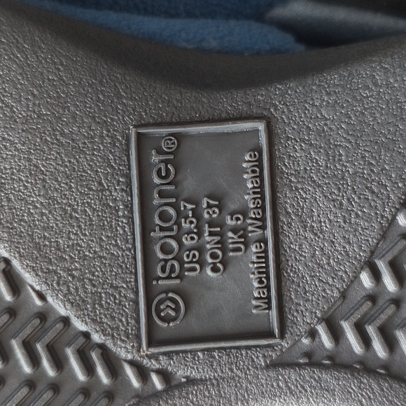 Isotoner Women's Microterry Clog with Satin Cuff Slippers ( Small) - Picture 8 of 9